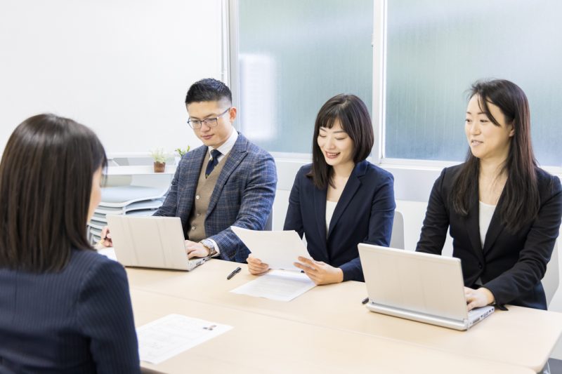 中途採用比率46.8％時代に突入｜大手企業のキャリア採用拡大で中…